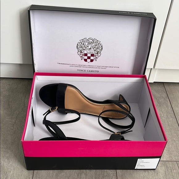 VINCE CAMUTO NWT Lylah Black Leather Ankle Strap Heel Sandal, Size 8/39 - Picture 5 of 15